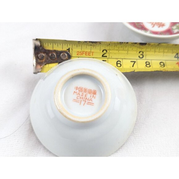 Set of 5 red Chinese soy sauce mini bowls in red Mun Shou Longevity hand painted - Picture 7 of 8